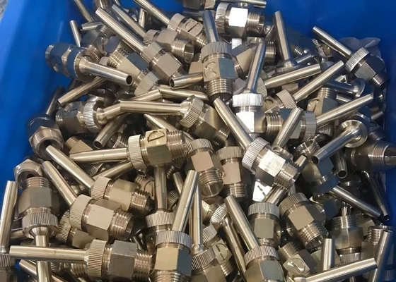 1/2」真鍮の普遍的な水噴水はDN15 3m3/hをノズルを通して出す