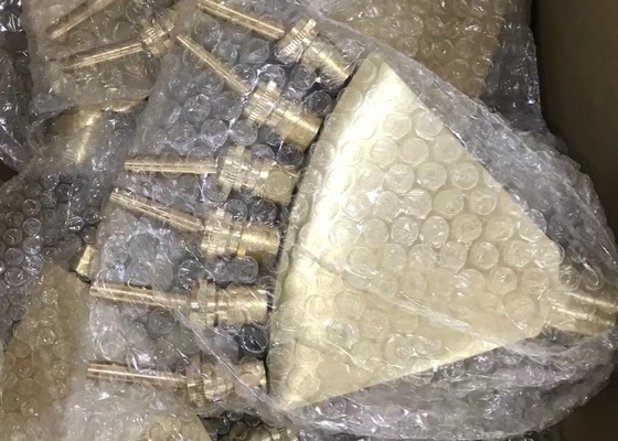 十分に真鍮のフェニックスの物語のダンスの噴水はジェット機水スプレーの最高4mをノズルを通して出す