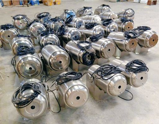 5mの間隔8000L/H 22mmの薄層の噴水のノズル