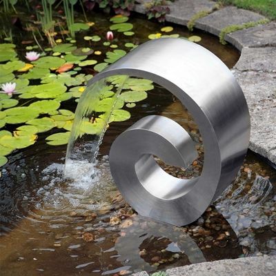 水公園のための磨かれたROHSのステンレス鋼の滝のジェット機