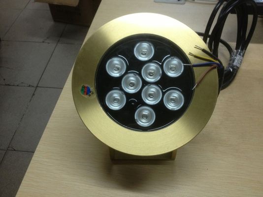 9Wは水中プール ライトを導きました