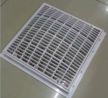 30x30cmのプールの主要な下水管