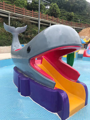 裏庭リゾートのためのTUVの子供の運動場の船水スライド