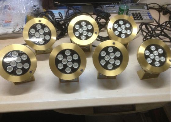 DMX512真鍮2700K 6W RGBは水中プール ライトを導いた