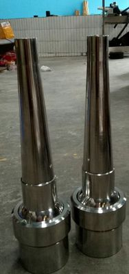 20mm水出口のダンスの噴水は単一のジェット機をノズルを通して出す