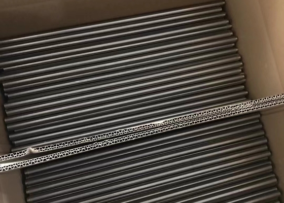3つはクリスタル・ボールDN80のダンスの噴水220 x 890 x 2000mmをノズルを通して出す