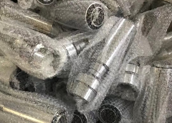 CCC SSの混合されたトランペットのダンスの噴水は3/4" 12mのスプレーの高さをノズルを通して出す