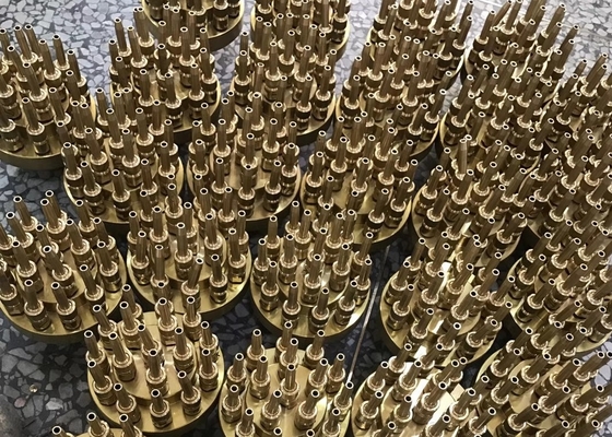 3Dモデル プールの噴水の付属品の調節可能な花の噴水のジェット機 ノズル
